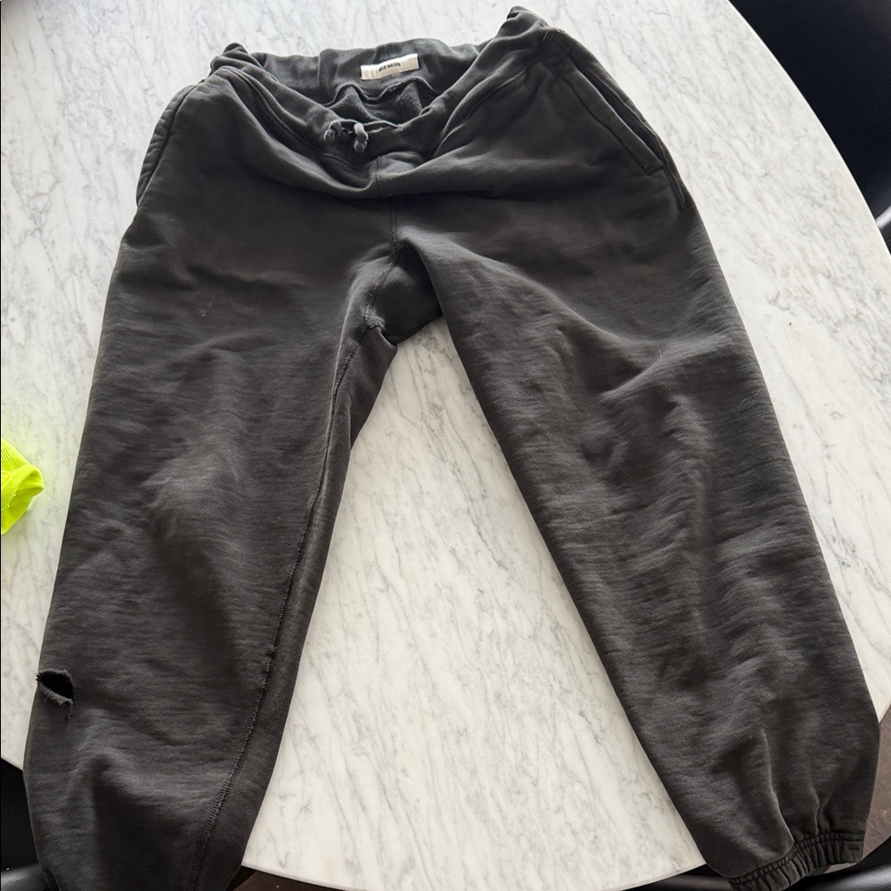 Buck Mason Dark Gray / Black Jogger Pants